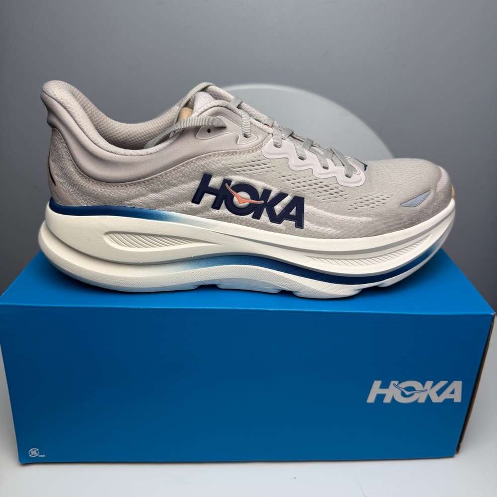 Hoka Bondi 9 Men’s Size 13D Stucco/Grout/Blue